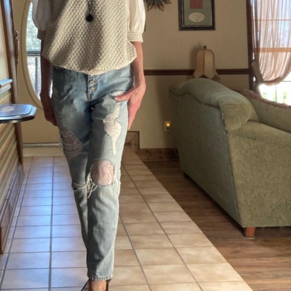 The Mom Jean “REWASH” - Picture 2 of 10